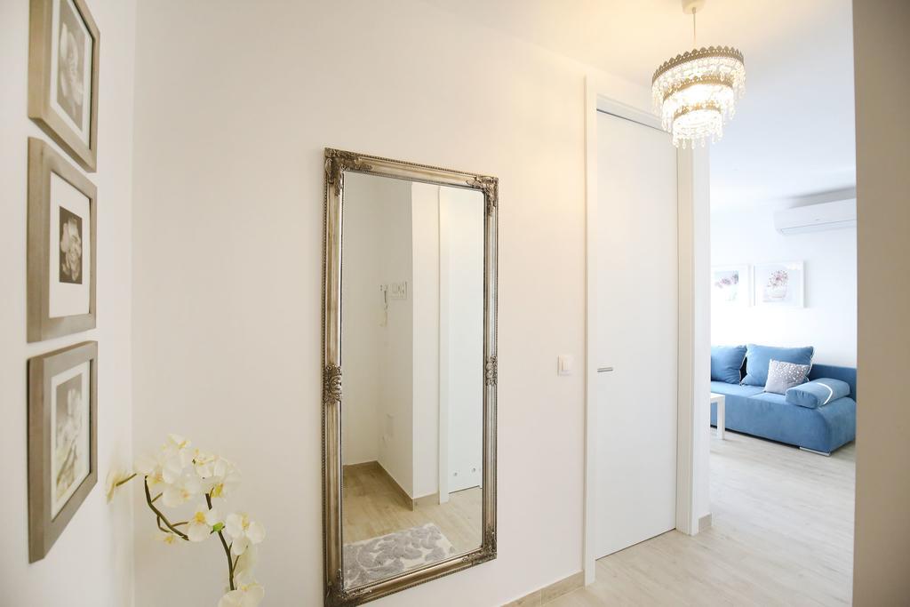 Apartment Flowers, Free Garage Parking ซาดาร์ ห้อง รูปภาพ